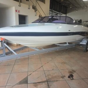 Sundowner 200hp