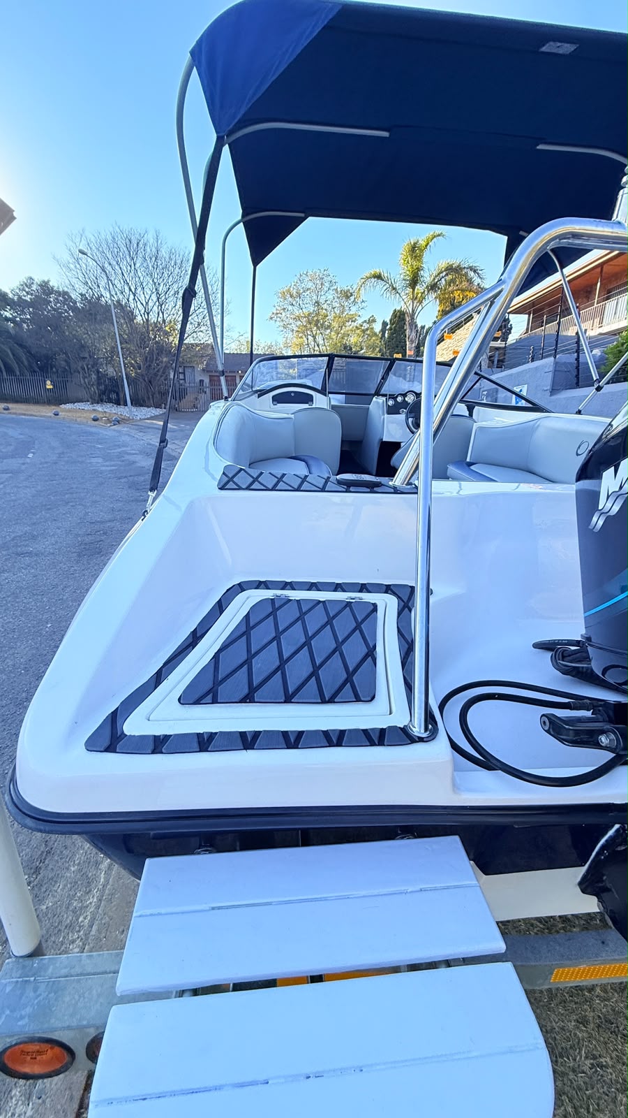 21 ft Mallards Outrage - Image 9